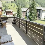 Gorgeous Modern Mountain View Flat In With Free Parking Appartement *