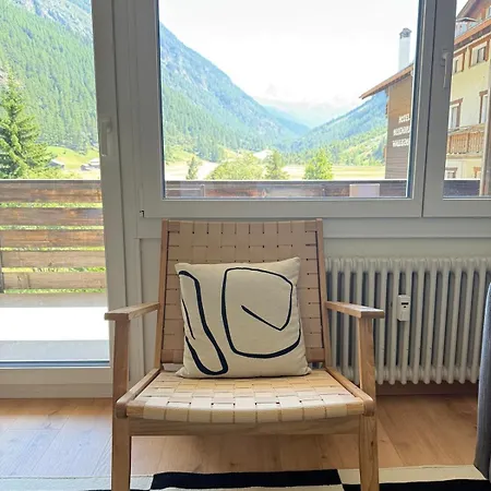 Gorgeous Modern Mountain View Flat In Lejlighed Täsch