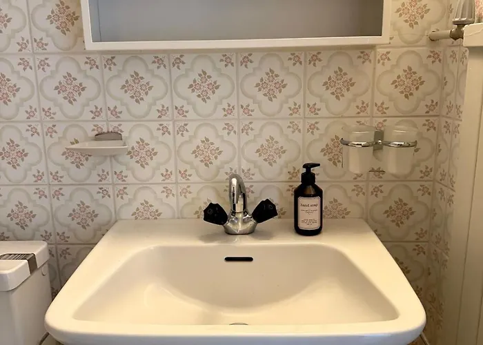 アパート Gorgeous Modern Mountain View Flat In With Free Parking